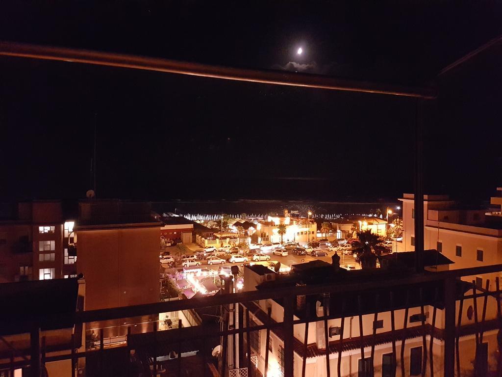 Apartamento Mary'S Penthouse Lido di Ostia Exterior foto