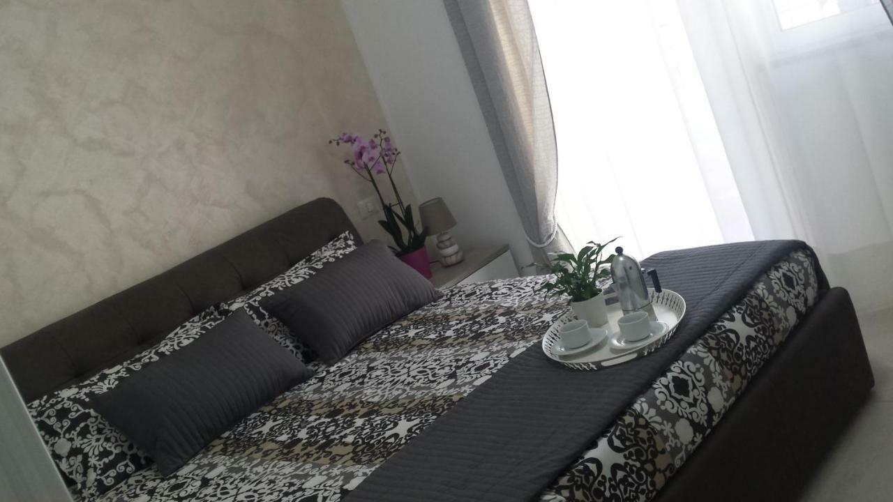 Apartamento Mary'S Penthouse Lido di Ostia Exterior foto